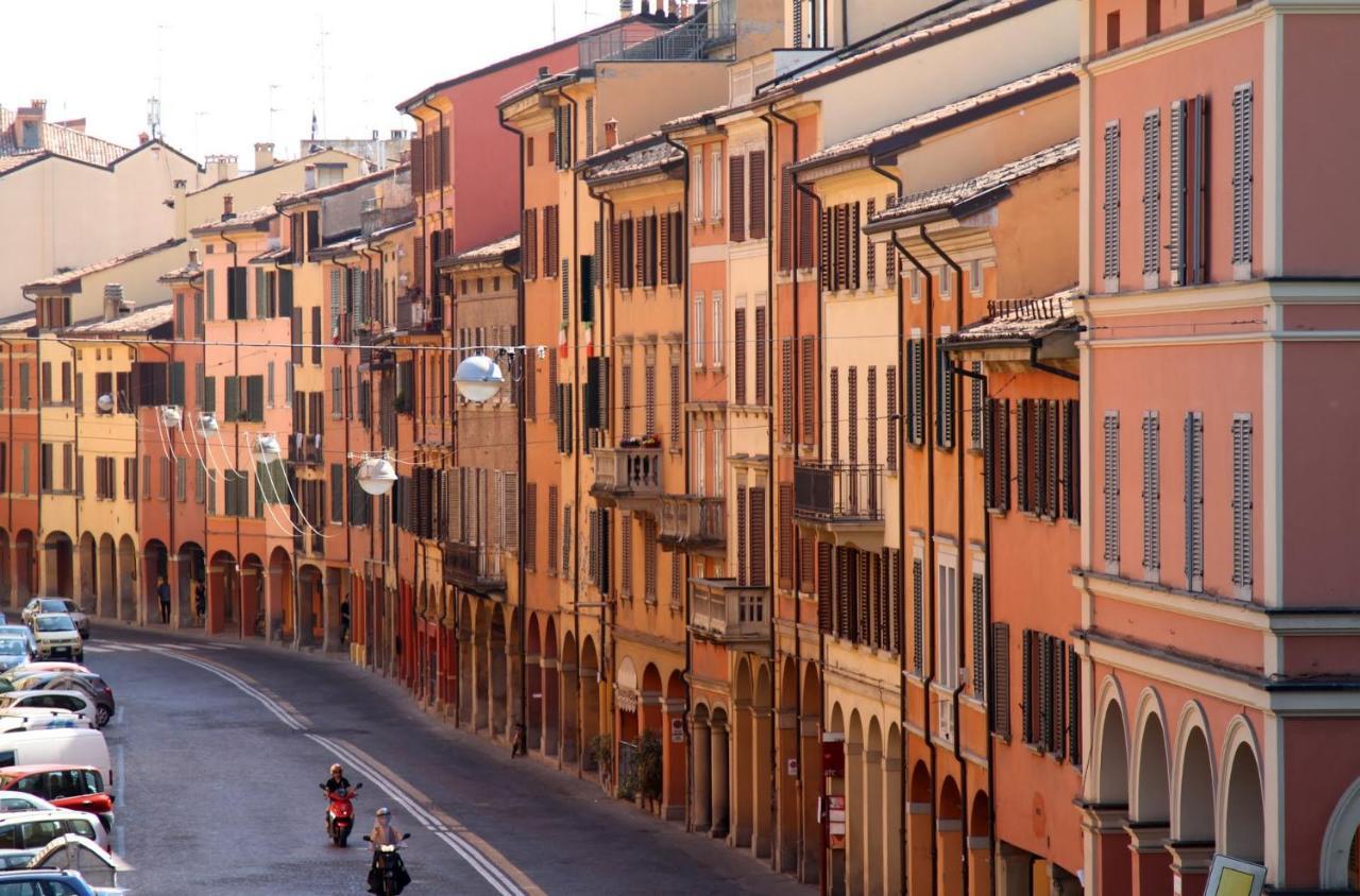 Casa Santa Caterina Apartment โบโลญญา ภายนอก รูปภาพ