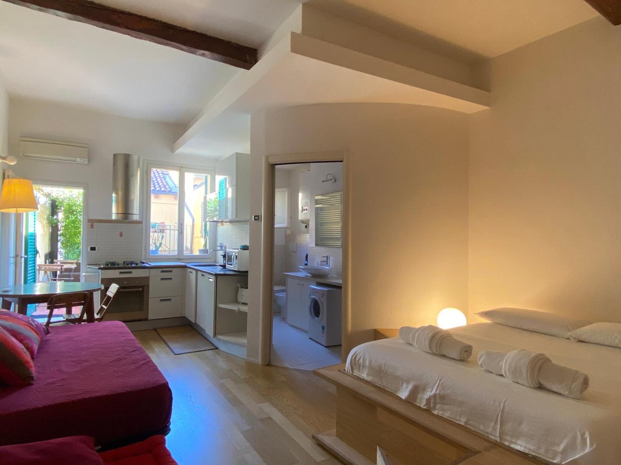 Casa Santa Caterina Apartment โบโลญญา ภายนอก รูปภาพ